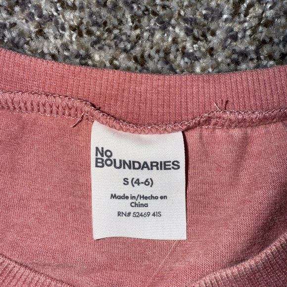 cropped tee shirt bundle - Picture 8 of 9